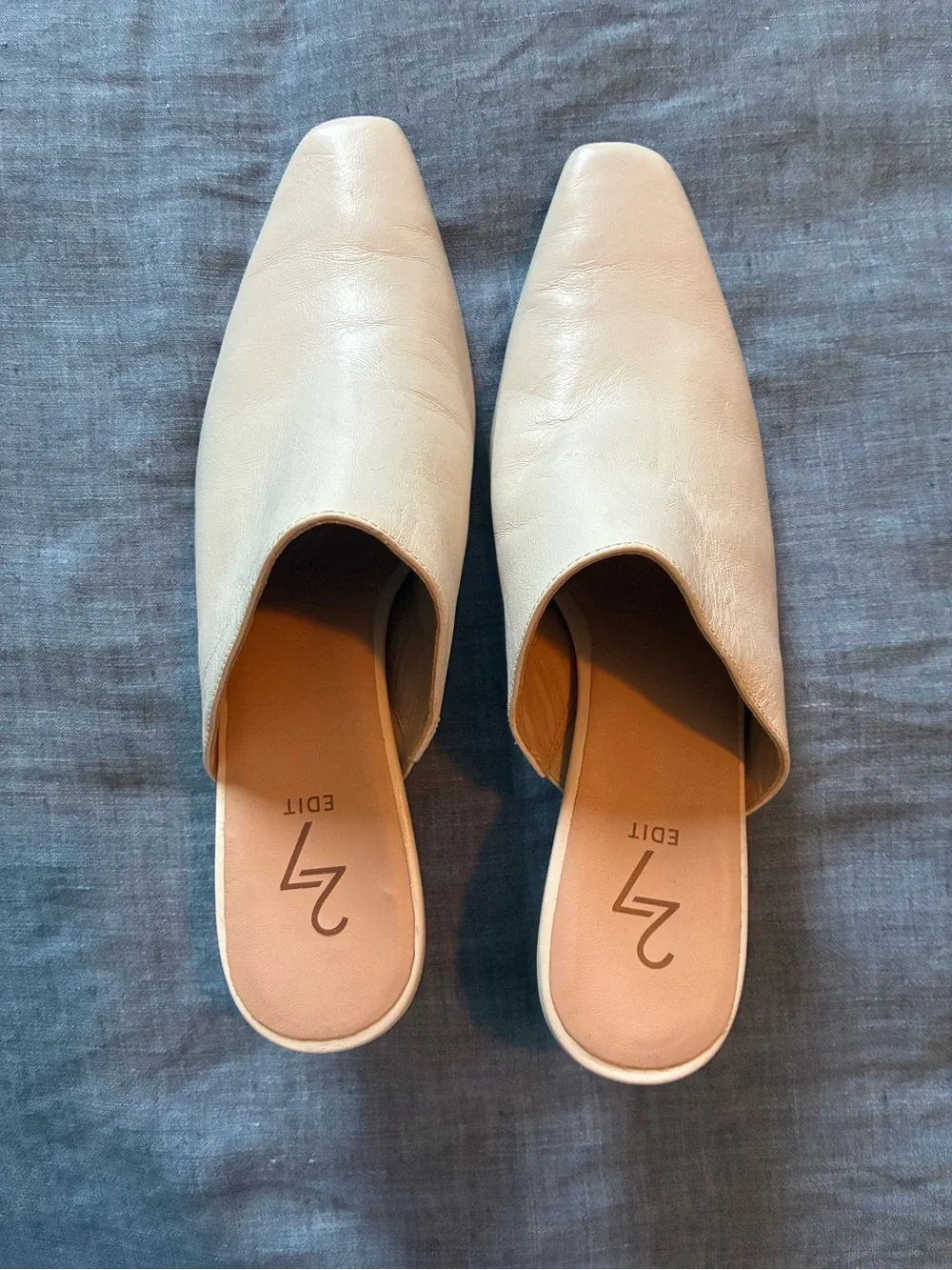 27 EDIT Cream Square-Toe Leather  size:6